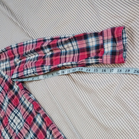 American Eagle Outfitters plaid long sleeve button shirt - Picture 3 of 6